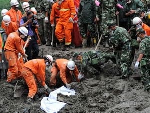 Số người chết do lở đất ở Trung Quốc tăng cao