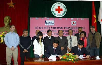 Chung sức vì nhân đạo