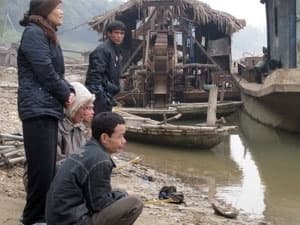 Tìm thấy thêm 3 nạn nhân vụ đắm đò trên sông Lô