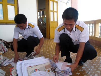 Xin gửi các anh hơi ấm đất liền