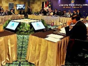 Duy trì động lực triển khai DOC và bắt đầu xác định COC