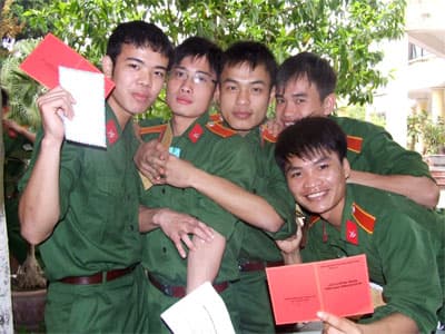 Khi chiến sĩ bỗng dưng… buồn chán