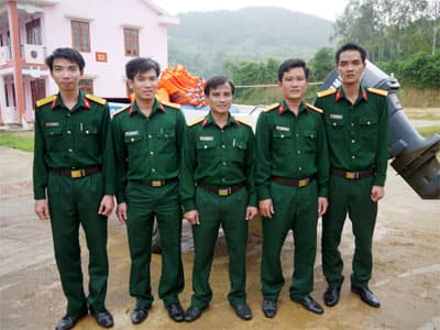 Cứu người giữa dòng nước xiết