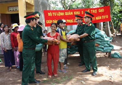 Lo cho dân như lo cho mình