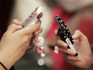 Buộc ngưng 37.000 thuê bao di động