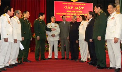 Hội cựu Chiến binh thành phố Hà Nội họp mặt đầu xuân