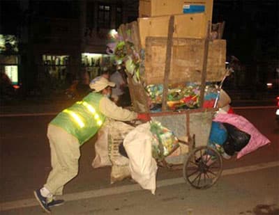 Đón Tết ở… đường