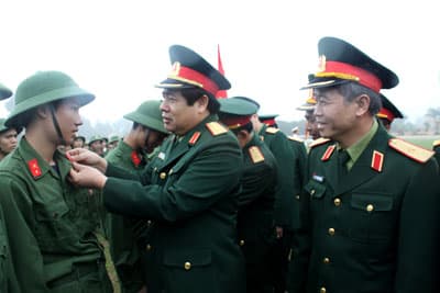 Tô thắm truyền thống, nhân lên sức mạnh