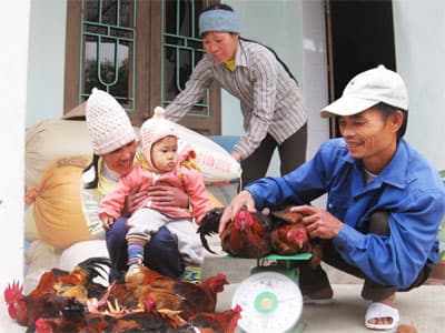 Xóm Mới vang tiếng cười