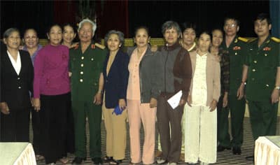 Nhớ thời cõng gạo nuôi quân