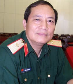 Quan tâm giáo dục đạo đức, lối sống cho bộ đội
