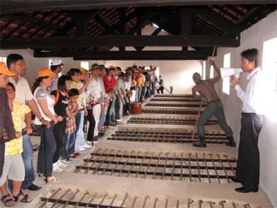 Học ở Côn Đảo