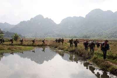 "... Đất bỗng hóa tâm hồn"