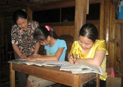“Tiếng trống học đêm”