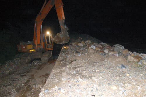Khắc phục hậu quả bão số 3, tiếp tục đối phó với mưa lũ