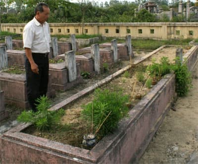 30 năm “vượt rừng” tìm đồng đội