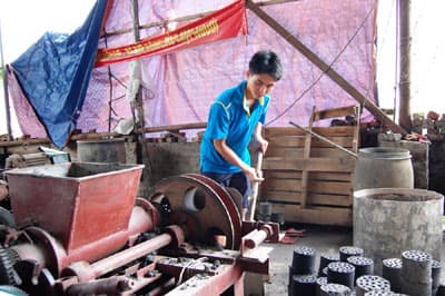 Người thanh niên khiến rác thải sinh lời