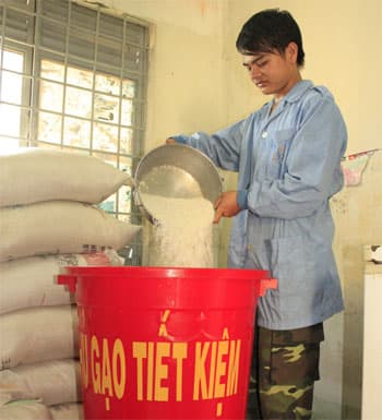 “Hũ gạo tiết kiệm” ở Đại đội Tân Hồng