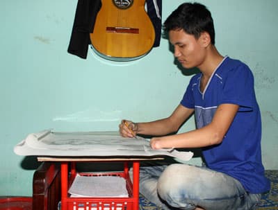 Khát vọng đâm chồi từ nỗi đau bom, mìn, vật nổ
