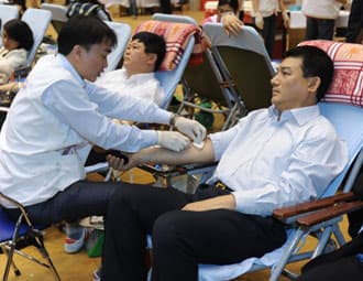 Kỷ lục của tình nhân ái