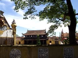 Kiến trúc “tiền phật, hậu thánh” ở chùa Keo Hành Thiện