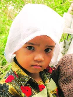 Nghĩa tình trong hoạn nạn