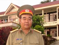 Thượng tá K Choi ham học