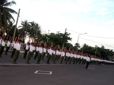 Kỷ lục thể dục cổ động "Nha Trang- Văn minh và thân thiện"