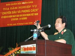 Xây dựng phong cách của người làm Báo Quân đội nhân dân