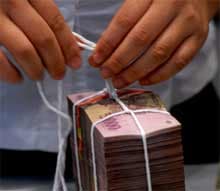 Phát hiện hàng trăm sai phạm về thực hiện pháp luật lao động