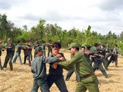 Xây dựng dân quân tự vệ tinh, gọn, hoạt động hiệu quả