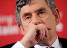 Thủ tướng Gordon Brown đối mặt với thách thức sau thất bại tại cuộc bầu cử nghị viện châu Âu