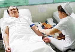 Những giọt máu hiếm cứu người