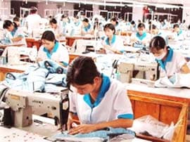 Doanh nghiệp dệt may ký nhiều hợp đồng xuất khẩu