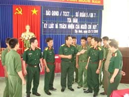 Tọa đàm “Kỷ luật và trách nhiệm của người chỉ huy” khơi gợi nhiều vấn đề từ thực tiễn