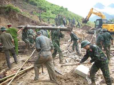 Chống lũ như... đánh giặc