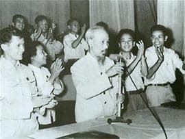 Sắp khởi chiếu phim "40 năm thực hiện Di chúc Bác Hồ"
