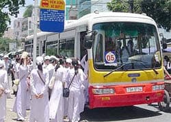 1-9 bắt đầu đưa vào sử dụng loại xe buýt chất lượng cao