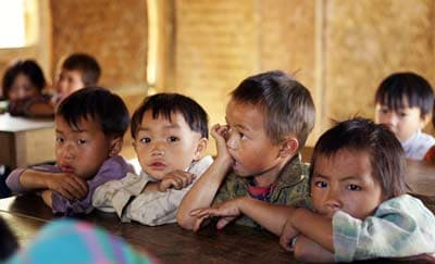 Học trò trên đỉnh núi