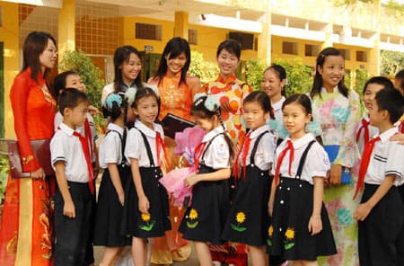 Chủ tịch Hồ Chí Minh - Người đặt nền móng cho sự nghiệp giáo dục cách mạng