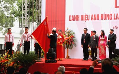 Duy trì và phát huy yếu tố con người