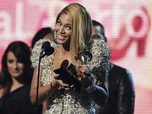 Beyonce làm nên lịch sử, giành 6 giải Grammy