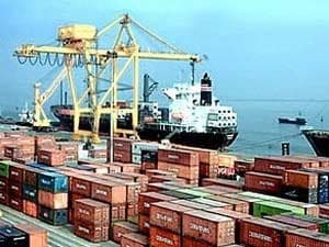 Sôi động khí thế sản xuất đầu năm mới