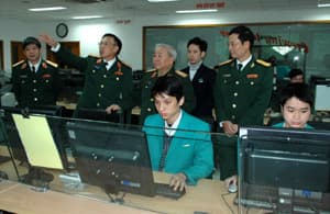 Đại tướng Lê Văn Dũng chúc tết Tập đoàn Viễn thông Quân đội và Quân chủng Phòng không - Không quân