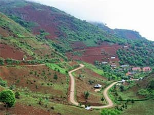 Thông cầu Sơn Lương và chặn dòng thủy điện Văn Chấn-Yên Bái