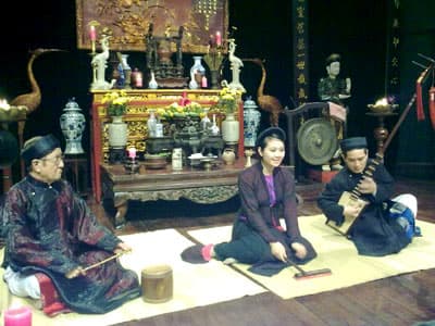 Ca trù dẫn lối vào vườn thơ
