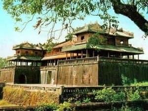 Lễ công bố du lịch Thừa Thiên-Huế năm 2010
