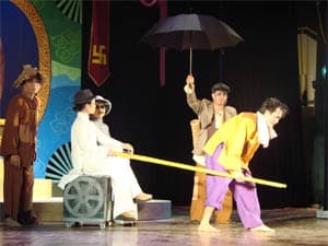 Cách tân quá mới lạ, sẽ mất chèo