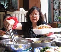 Hộp xốp đựng thức ăn: Có nguy cơ gây ung thư