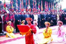 Lễ hội Cố đô Hoa Lư 2010 chào mừng Thăng Long - Hà Nội 1000 tuổi